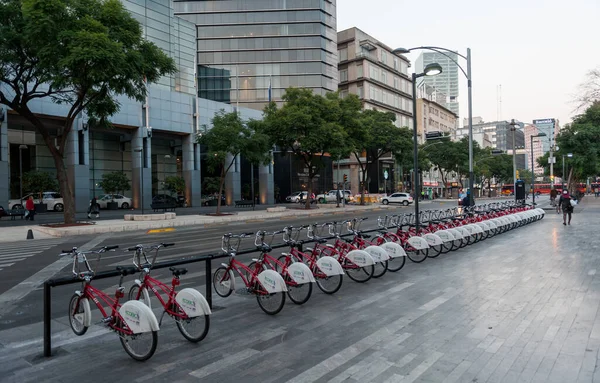 Mexico October 2017 Mexico Morning Cityscape Traffic Rental Bikes — Stock Photo, Image