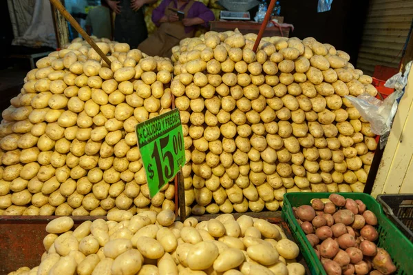 Mexico Oktober 2017 Mexicaanse Markt Met Aardappelen Koop — Stockfoto