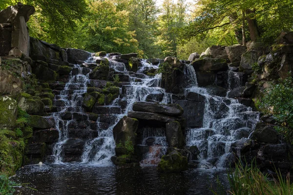Cachoeira Windsor Great Park Inglaterra — Fotografia de Stock