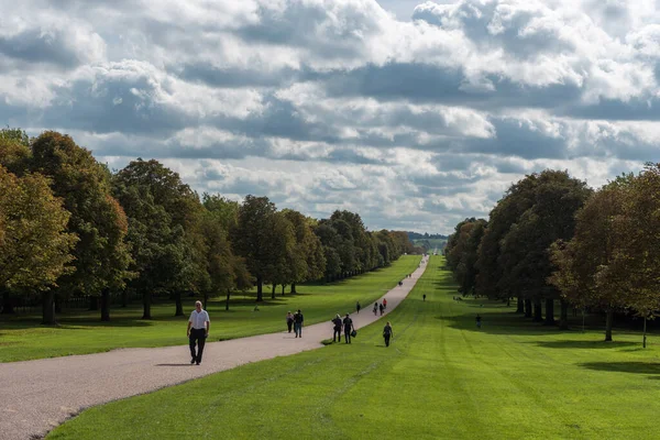 London Polska Wrzesień 2017 Krajobraz Windsorze Ścieżka Windsor Great Park — Zdjęcie stockowe