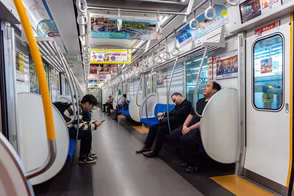 Tokio Japan November 2018 Bahn Linie Tokio Und Schlafende Menschen — Stockfoto
