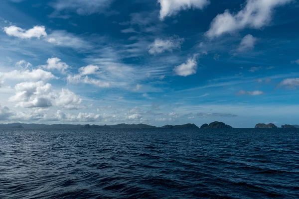 Nido Palawan Filipinler Mavi Gök Deniz Suyu Güzel Manzara Manzarası — Stok fotoğraf