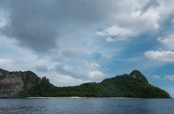 Nido Palawan Filipinler Deki Helikopter Adası Tur Adası Gezmek Için — Stok fotoğraf