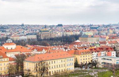 PRAG, CZECH - 11 Mart 2016: Çek Cumhuriyeti Prag 'da şehir manzarası. Manzara, Eski Şehirle Şehir,
