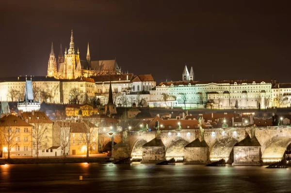 Prague Czech March 2016 Night Cityscape Prague Czech Vitus Cathedral — Stock Photo, Image