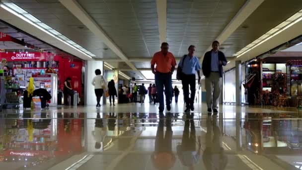 Aeropuerto Internacional Aurora Guatemala Zona Salida Con Pasajeros Duty Free — Vídeos de Stock