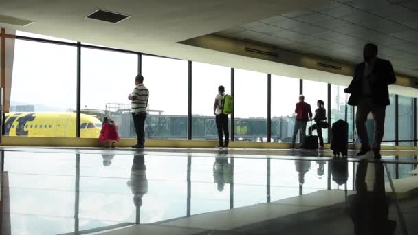 Aeropuerto Internacional Aurora Guatemala Zona Salida Con Pasajeros Avión Spirit — Vídeos de Stock