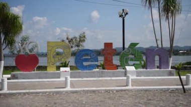 Peten Flores Pansiyonu Guatemala