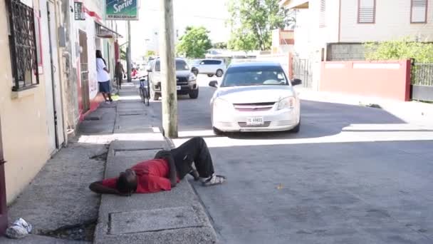 Homeless Man Sleeping Sidewalk Belize — Stock Video