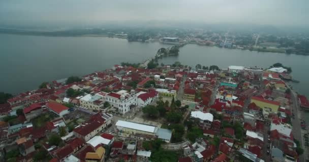 Чудовий Острів Місті Флорес Пітені Гватемала Місце Спостереження Вид Повітря — стокове відео