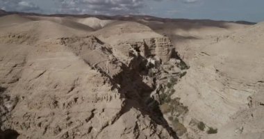 Prat River in Israel. Wadi Qelt valley in the West Bank, originating near Jerusalem and running into the Jordan River near Jericho and the Dead Sea. Nahal Prat, in Judaean Desert.