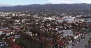 Kaliforniya 'da Santa Barbara City manzarası. ABD. Günaydın, Günbatımı Saati. İHA