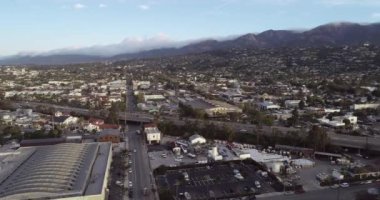 Kaliforniya 'da Santa Barbara City manzarası. ABD. Günaydın, Günbatımı Saati. İHA