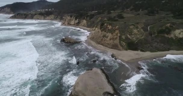 Greyhound Rock Country Park California Island Pacific Ocean Waves Drone — Vídeos de Stock