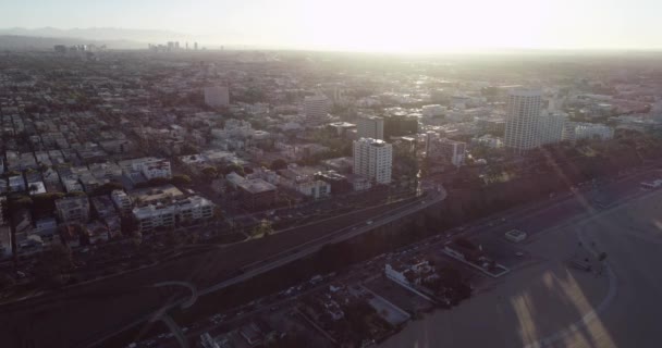 Santa Monica Los Angeles Kaliforniya Gün Doğumu Zamanı Arkaplanda Sahil — Stok video