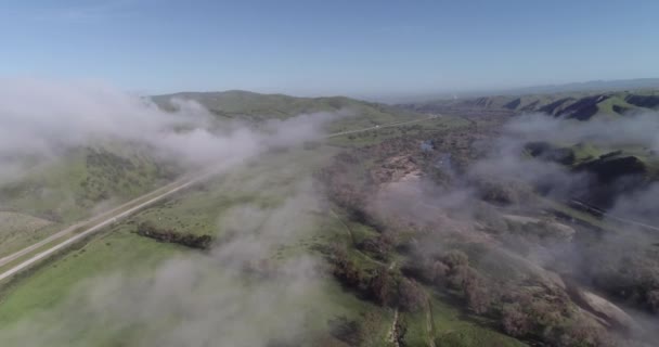 Krajobraz Przyroda Nad Chmurami Kalifornii Góra Tle Dron — Wideo stockowe