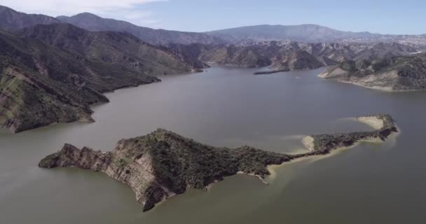 Lago Pirâmide Califórnia Reservatório Formado Por Pirâmide Dam Piru Creek — Vídeo de Stock