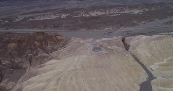 Zabriskie Point Death Valley Californië Verenigde Staten Bergen Woestijn Achtergrond — Stockvideo