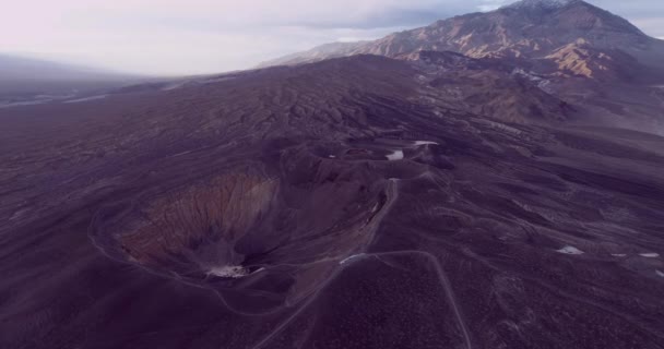Golden Hour Light Death Valley Beautiful Ubehebe Crater California Bellissimi — Video Stock