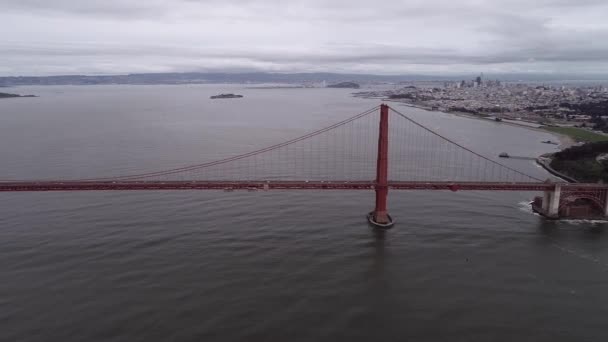 Puente Golden Gate San Francisco California Paisaje Urbano Isla Alcatraz — Vídeos de Stock