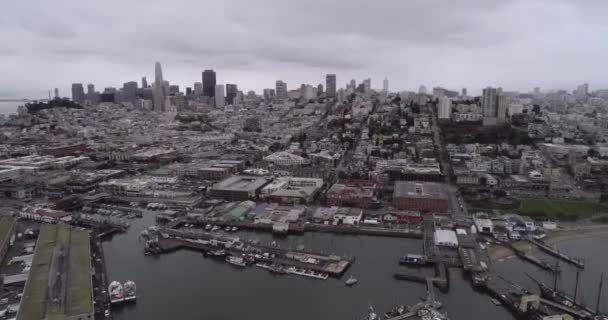 San Francisco Cityscape Fisherman Wharf Background Inglés Día Nublado Aquatic — Vídeo de stock