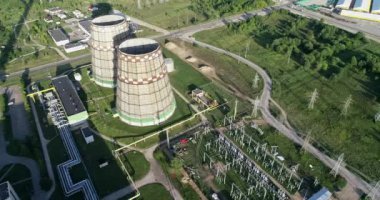 Litvanya, Vilnius İş Bölgesi. İş Binası Üzerine Luminor Banka Binası ve Adı.