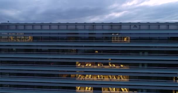 Affärsdistrikt Vilnius Litauen Luminor Bank Building Och Namn Business Building — Stockvideo
