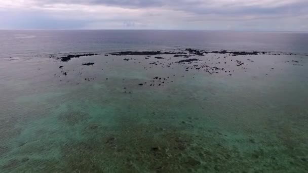 モーリシャス島とインド洋 背景の低潮 — ストック動画