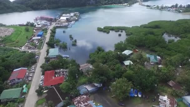 Palau Daki Koror Adası Arka Planda Renkli Mercan Kayalıkları Olan — Stok video