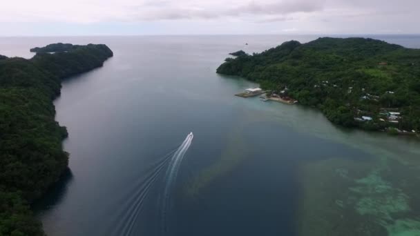 Landschap Zeegezicht Van Koror Eiland Palau Boot Achtergrond Drone — Stockvideo