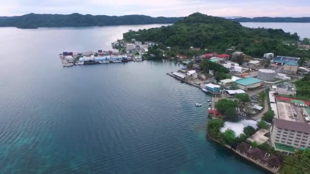 Die Meereslandschaft Der Insel Koror Palau Boot Und Stadtbild Hafen — Stockvideo