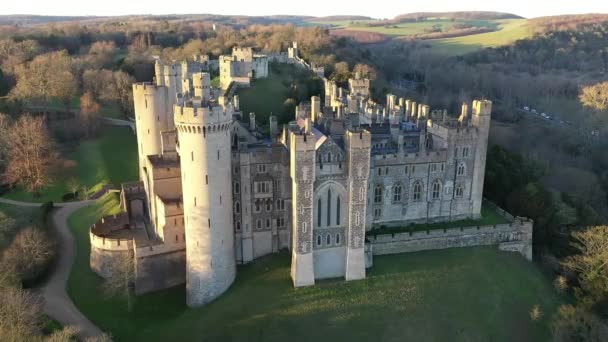 Arundel Castle Arundel West Sussex England Vereinigtes Königreich Vogelperspektive — Stockvideo