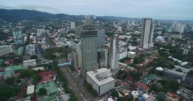 Gökdelenleri ve Yerel Mimarisi olan Cebu Şehri Şehri. Filipinler. Filipinler 'in Merkez Visayas bölgesinde yer alır. 4k İHA
