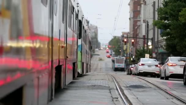 Балтимор Mta Кромвель Легкий Поезд Light Raillink Управляется Транзитной Администрацией — стоковое видео