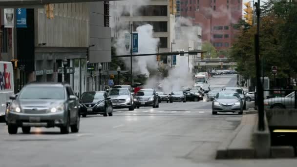 Denní Provoz Baltimore City Street Parní Potrubí Pozadí Autobus Městské — Stock video