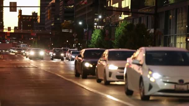 Вечернее Движение Балтиморе Машины Медленно Движутся Вперед Мэриленд — стоковое видео