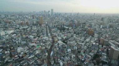 Pistli Sonsuz Şehir, Tramvay Yolları Arkaplanda. Japonya. İHA