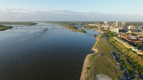 Stadtbild Von Memphis Tennessee Mississippi River Hernando Soto Brücke Und — Stockvideo