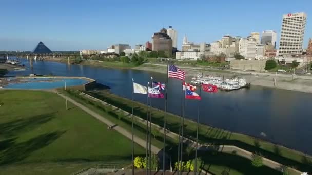 Lobogó Zászlók Mud Island River Parkban Memphisben Tennessee Ben Hernando — Stock videók
