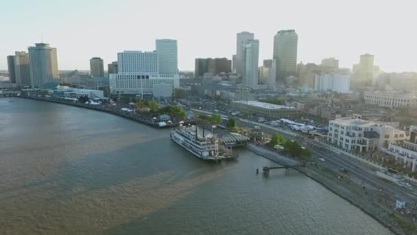 Stadtbild Von New Orleans Während Des French Quarters Music Festival — Stockvideo