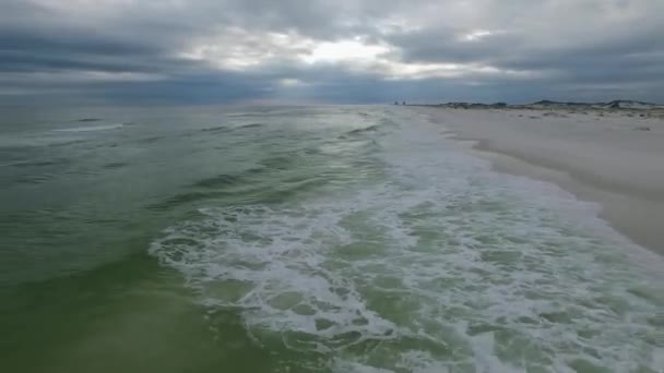 Порожній Пляж Пенсакола Море Задньому Плані Флорида Мексиканська Затока Двоє — стокове відео