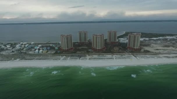 Praia Pensacola Vazia Flórida Portofino Torres Fundo Golfo México Drone — Vídeo de Stock
