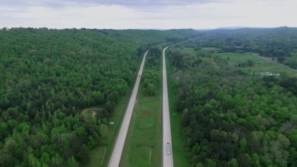 Auto Estrada Interestadual Alabama Speedway Rodeado Por Florestas Árvores Área — Vídeo de Stock