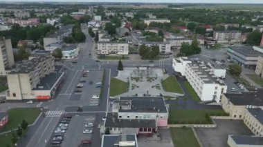 Siauliai Bölgesi 'ndeki Radviliski şehrinin hiperlapesi. Litvanya. Drone Bakış Açısı.