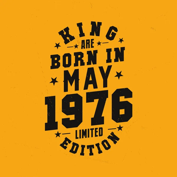 Βασιλιάς Γεννήθηκε Τον Μάιο Του 1976 Βασιλιάς Γεννιούνται Μάιο 1976 — Διανυσματικό Αρχείο