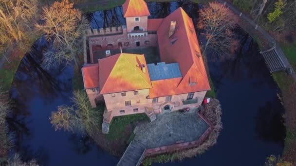 Historische Burg Dorf Oporow Polen — Stockvideo