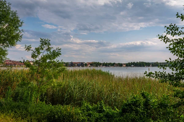 Lago Ciudad Ostroda Polonia — Foto de Stock