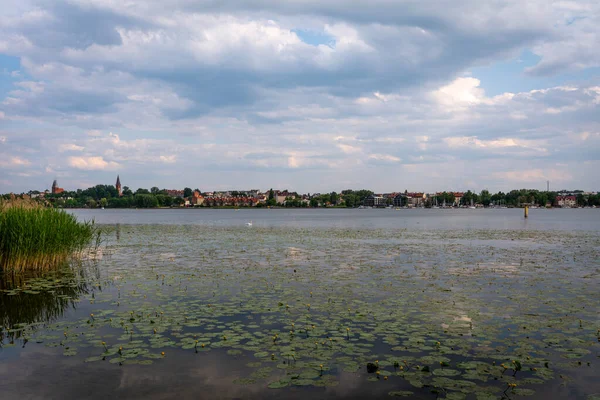 Lago Cidade Ostroda Polônia — Fotografia de Stock