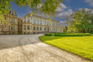 Polonya, Ostromecko 'daki Saray ve Park Kompleksi.