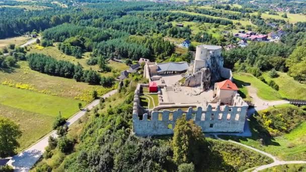 Polonya Nın Rabsztyn Köyündeki Bir Ortaçağ Kalesinin Kalıntıları — Stok video